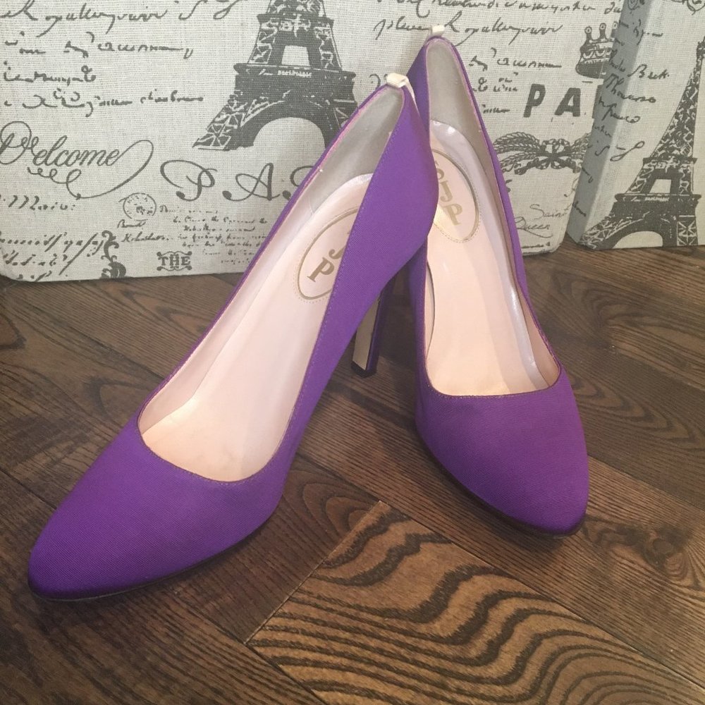 SJP "Lady" Purple Pumps 37.5 (US 7/7.5)